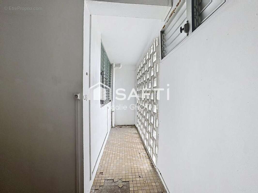 Photo 3 - Appartement à LES ABYMES