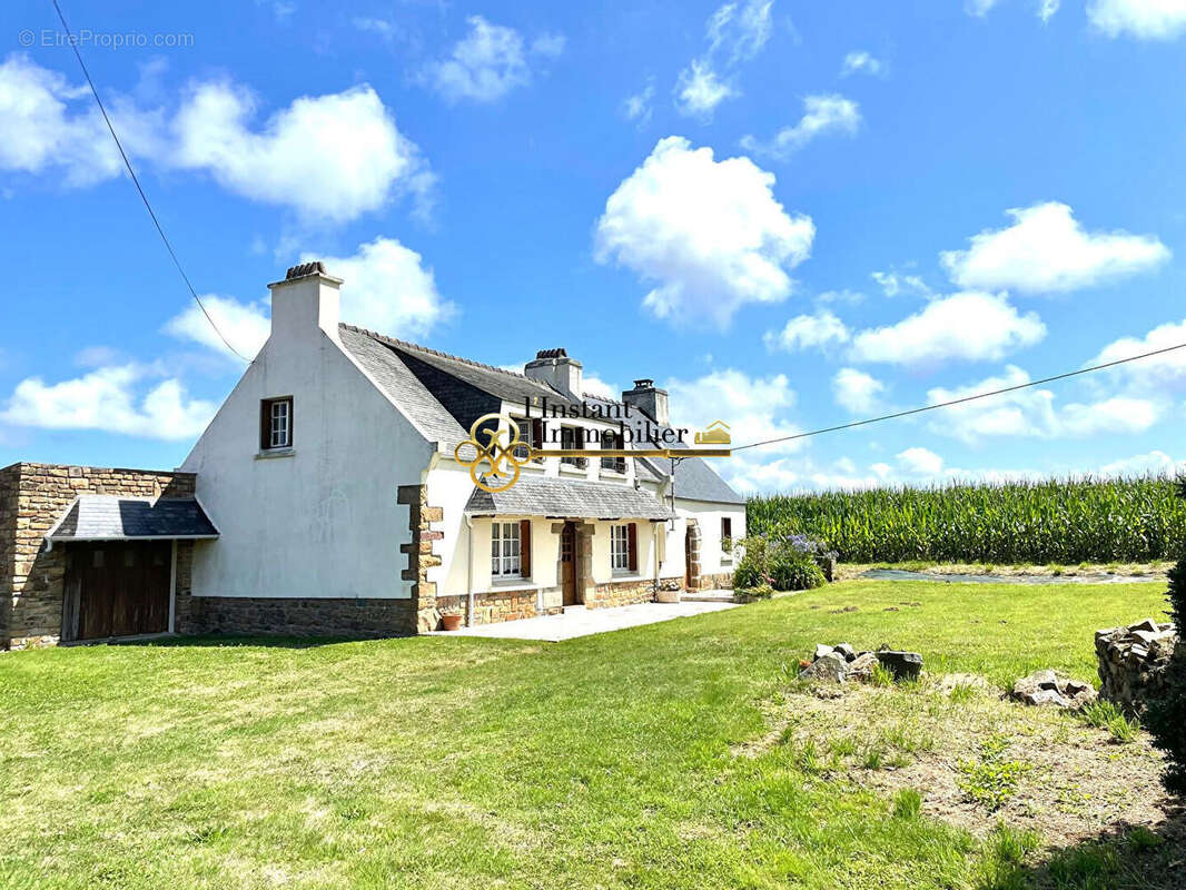 Maison à SAINT-JEAN-DU-DOIGT