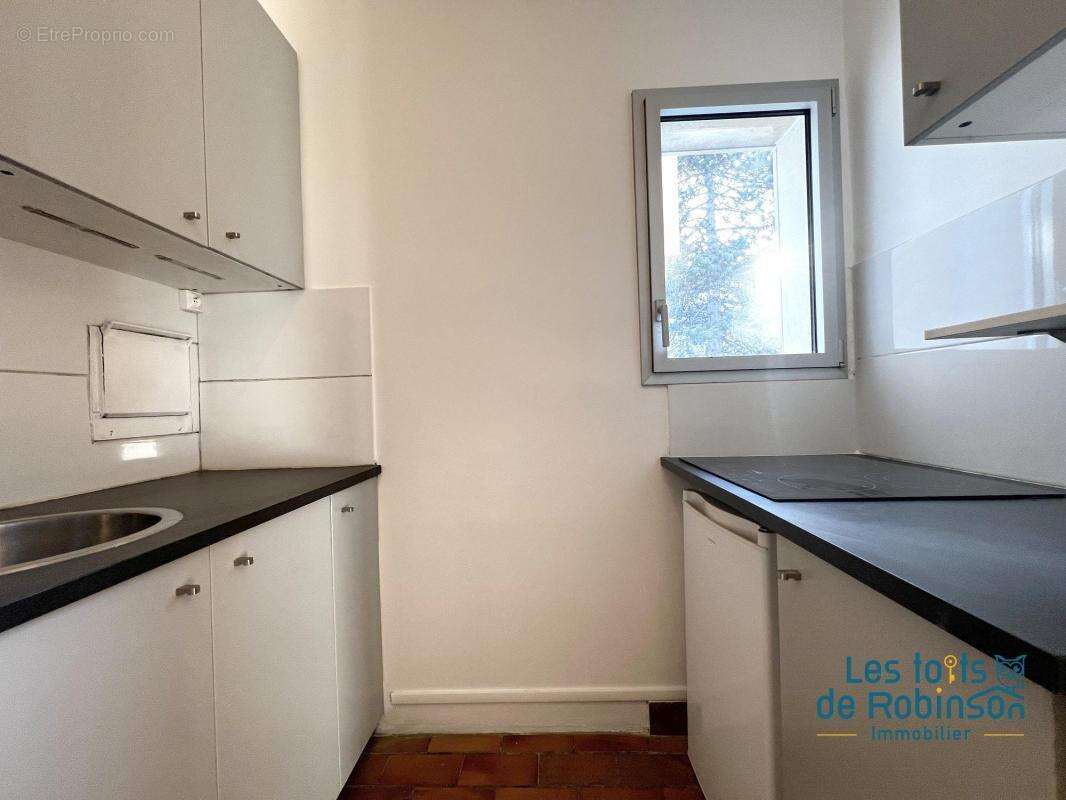 Appartement à LE PLESSIS-ROBINSON