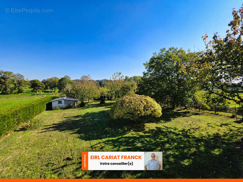 Maison à LE GRAND-BOURG