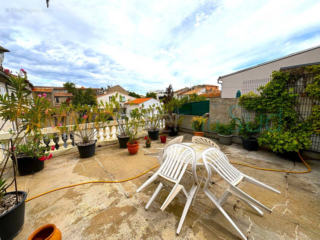 Appartement d’exception au cœur d’Alès   155 m2 avec terrasse dominante - photo 2