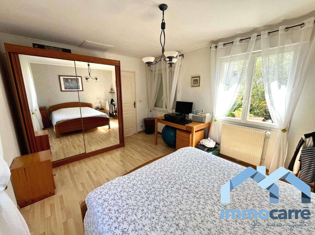 Maison 150 m² à Pontcarre  - photo 8