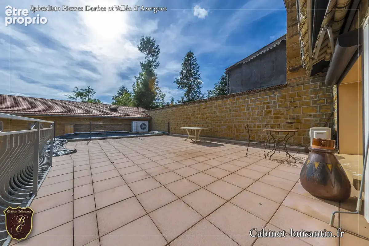 Appartement avec terrasse au cœur du village - photo 5