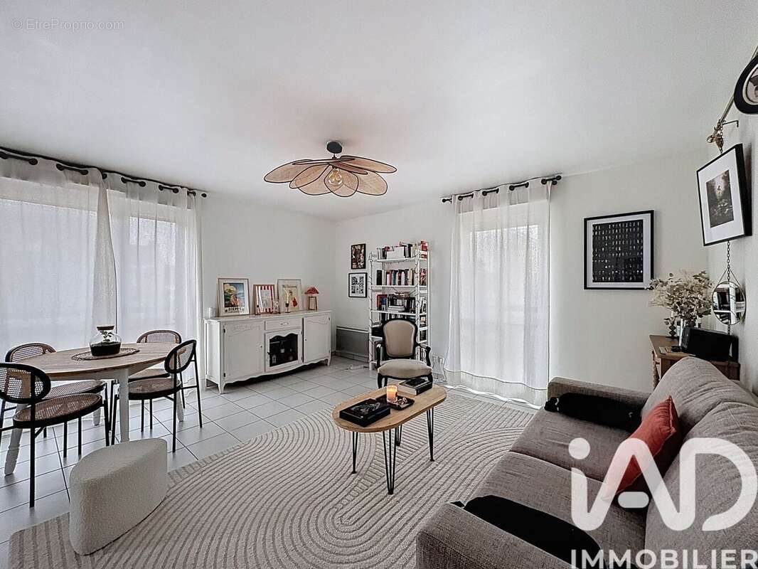 Photo 2 - Appartement à REIMS