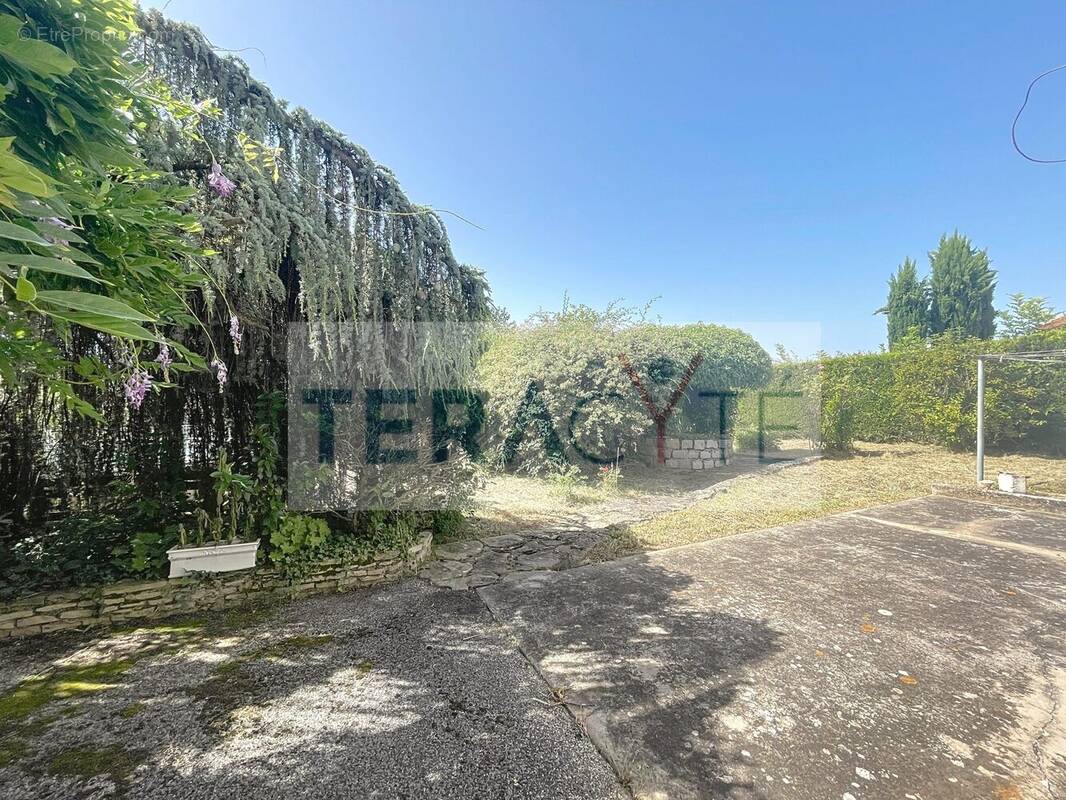 Appartement à CIVRIEUX