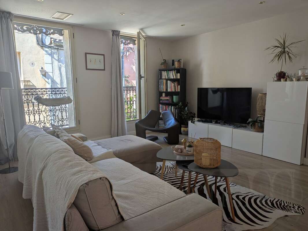 Appartement à PEROLS