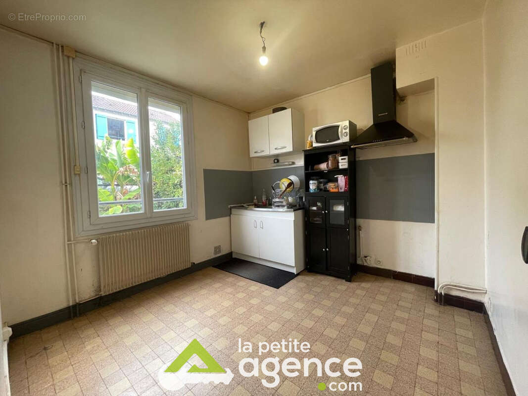 Maison 72 m2 quartier Gionne - photo 9