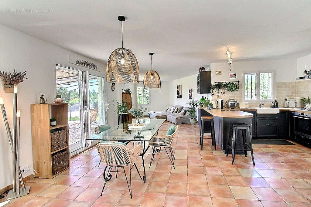 Maison à AUREL