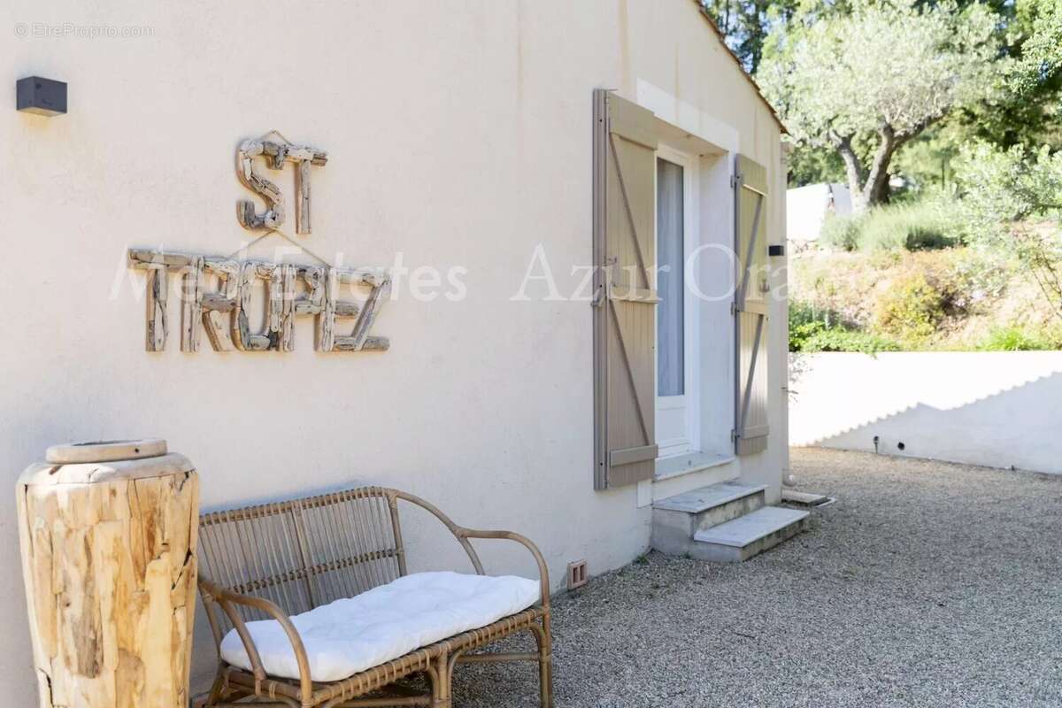 Maison à LA GARDE-FREINET