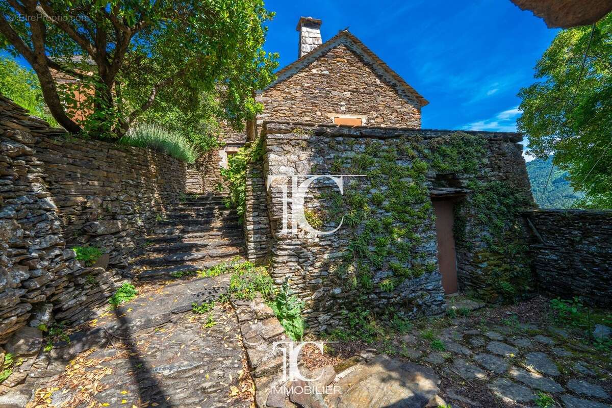 Mas ancien du xviiieme siècle 108m² habitables 4 chambres terrain de 3 173 m² piscine - photo 31