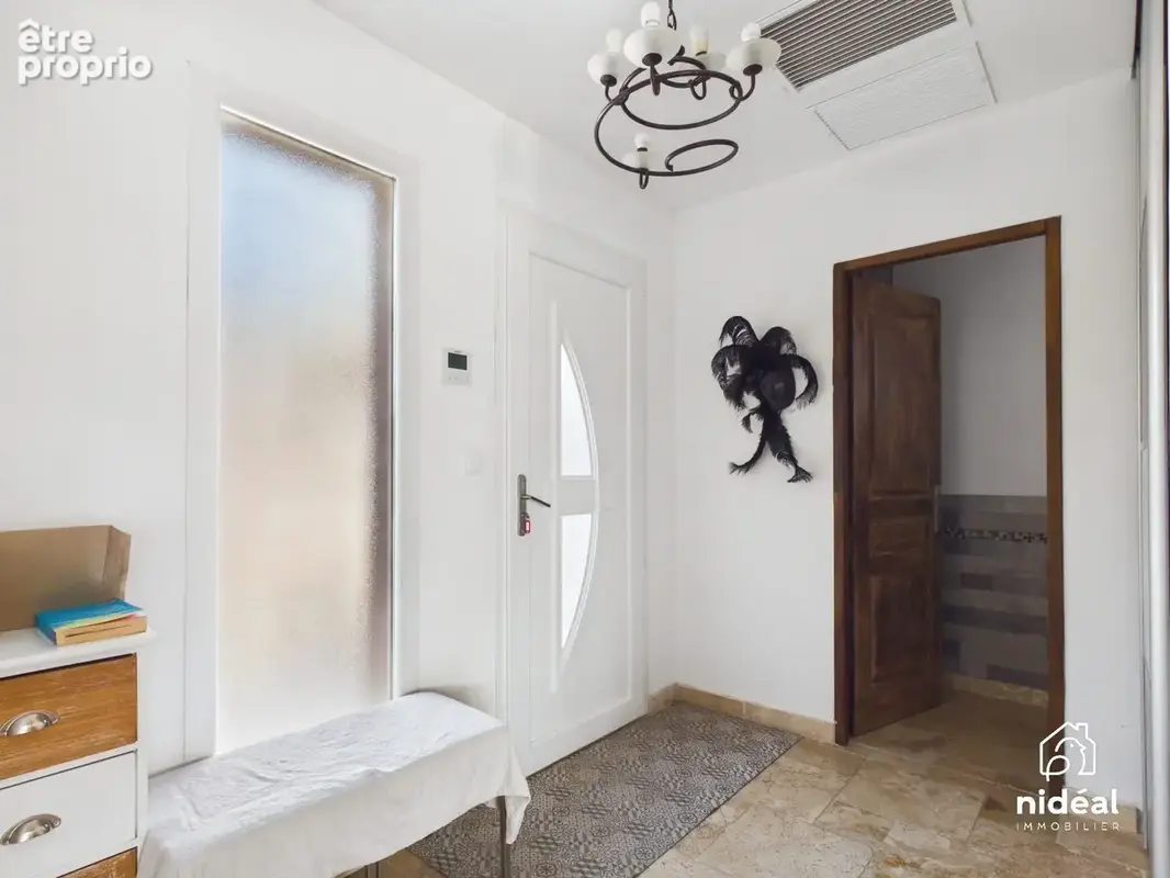 Maison 184 m² à Galargues  - photo 4