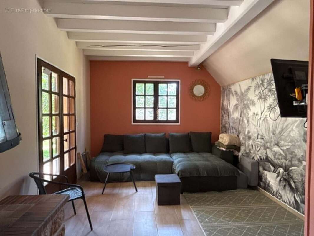 Maison à YZEURE