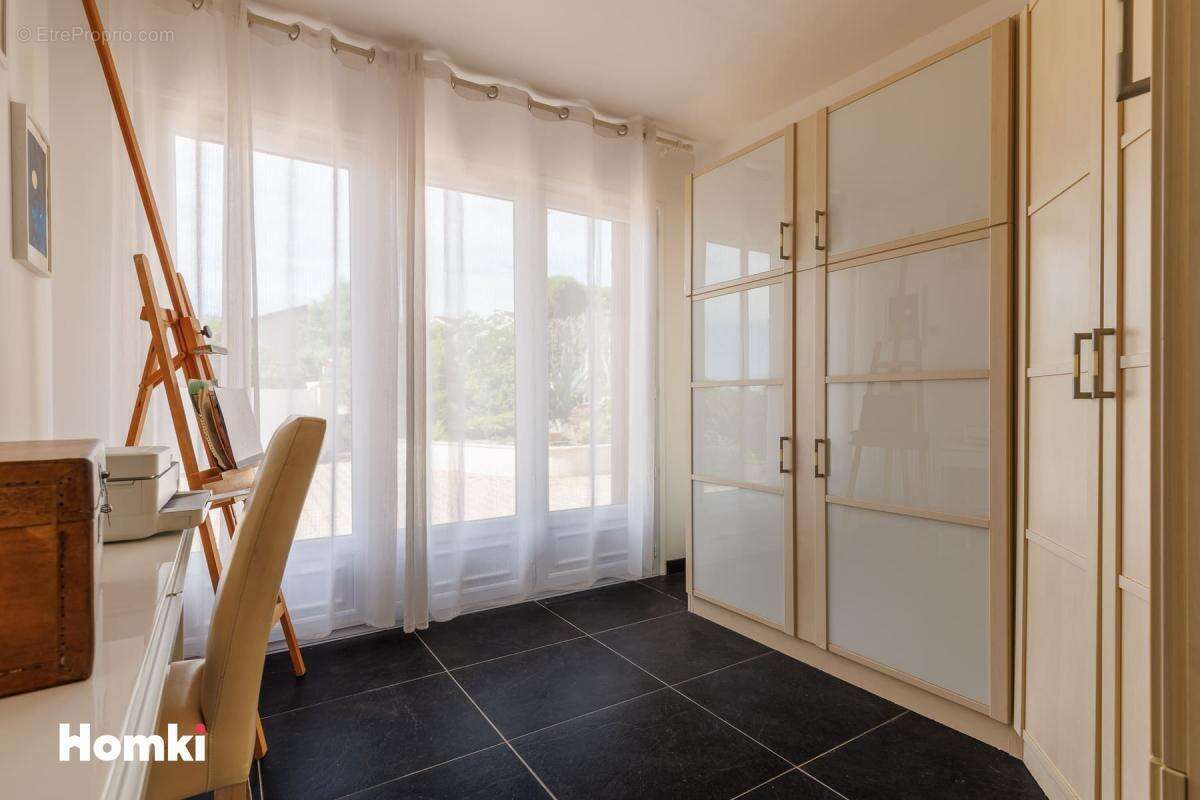 Maison/Villa T4 de 137 m² à Dardilly 69570 - photo 19