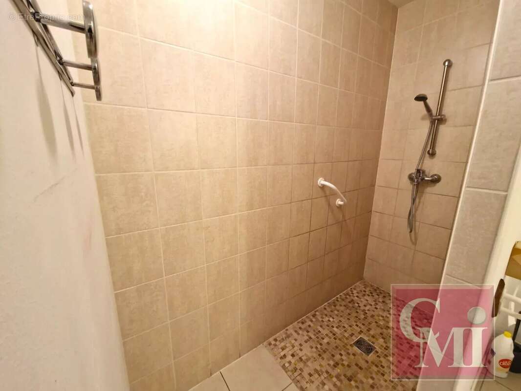 Appartement à BREUILLET