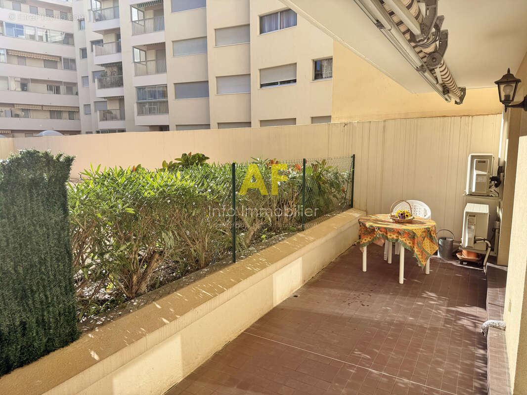 Appartement à SAINT-RAPHAEL