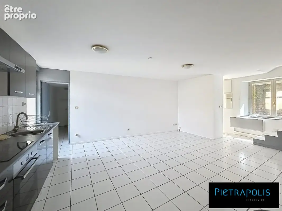 Maison 3 pièces 65 m² à vendre à Orlienas (69530) - photo 2