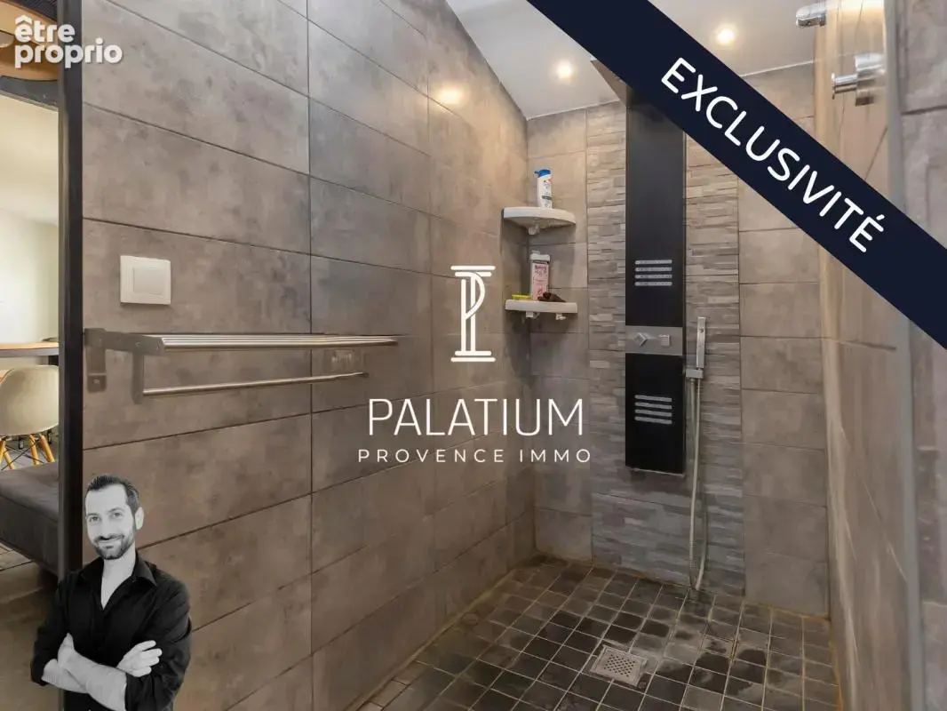 Maison Plain-Pied avec Piscine et Jardin - Potentiel unique ( T4 + T2 ) - photo 23