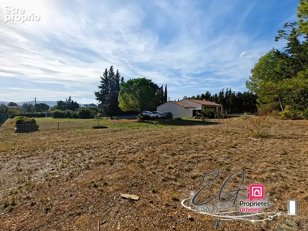 Villa de plain pied, 3 Chambres, Garage, Terrasse, Plus de 3 200 m² de terrain - photo 3