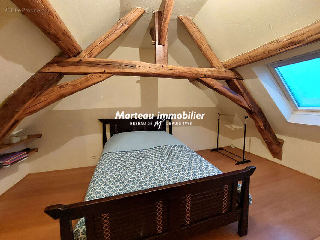 Maison à MONCE-EN-BELIN