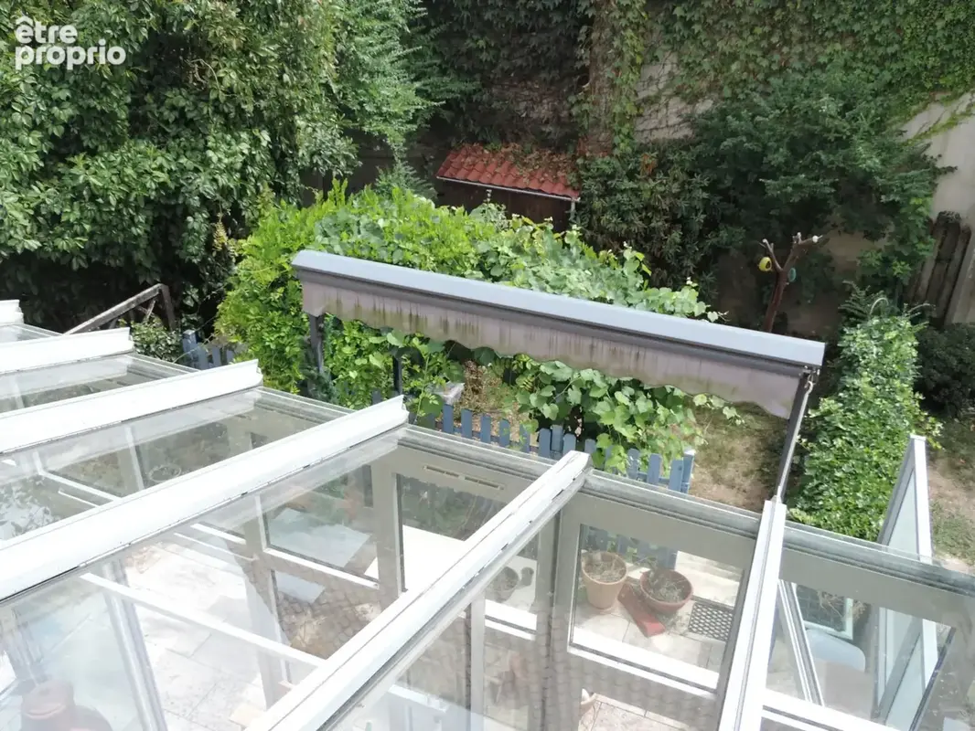 Dpt Ain (01), à vendre BOURG EN BRESSE, appartement T5 de 113 m² en duplex avec véranda, terrasse, jardin privatif et garage - photo 3
