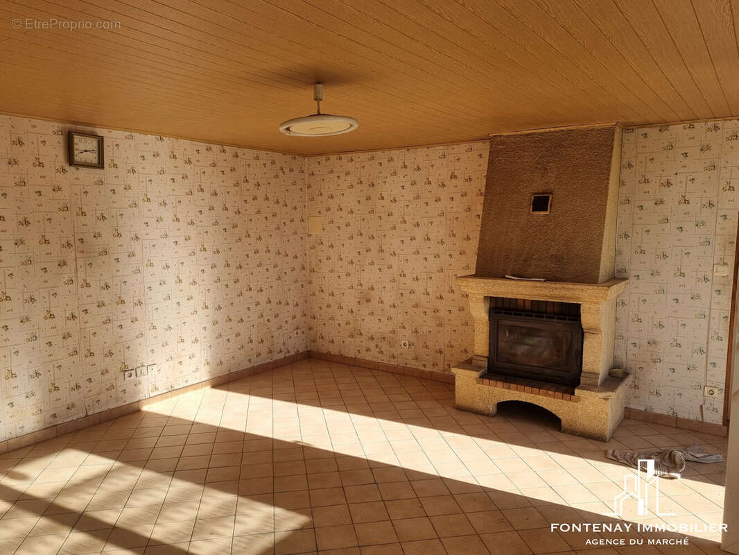 Maison à FONTENAY-LE-COMTE