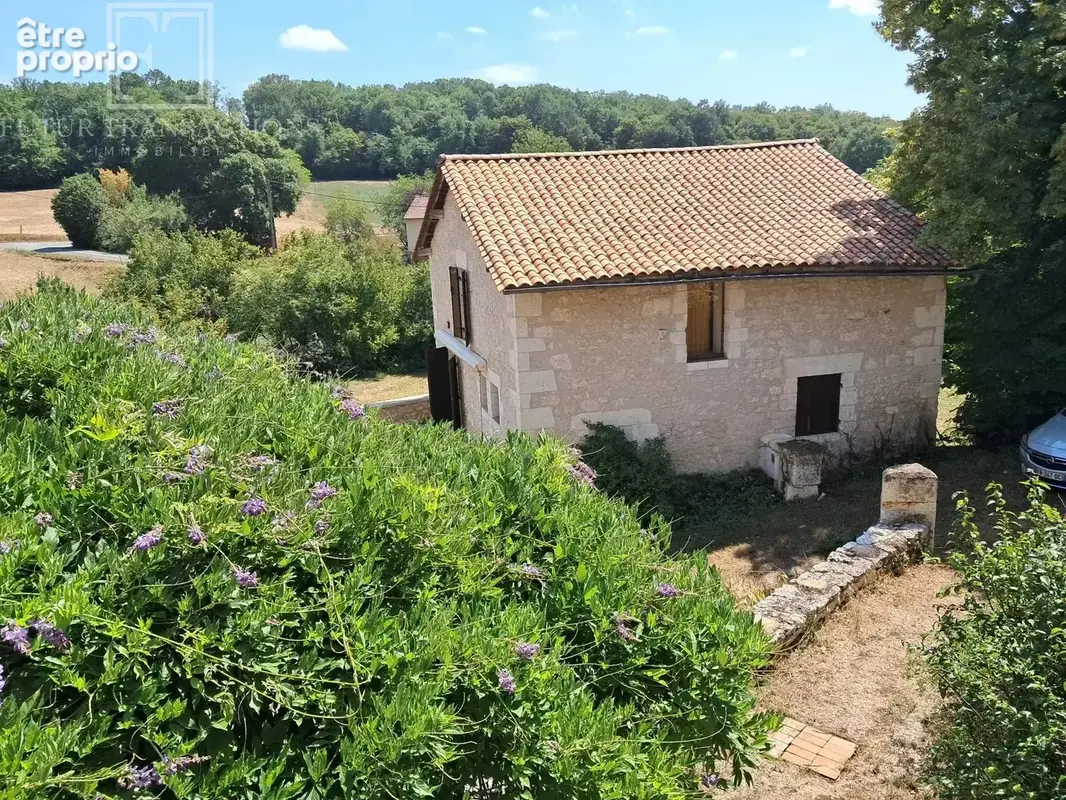 2 maisons et grange sur 1,4 ha - photo 16