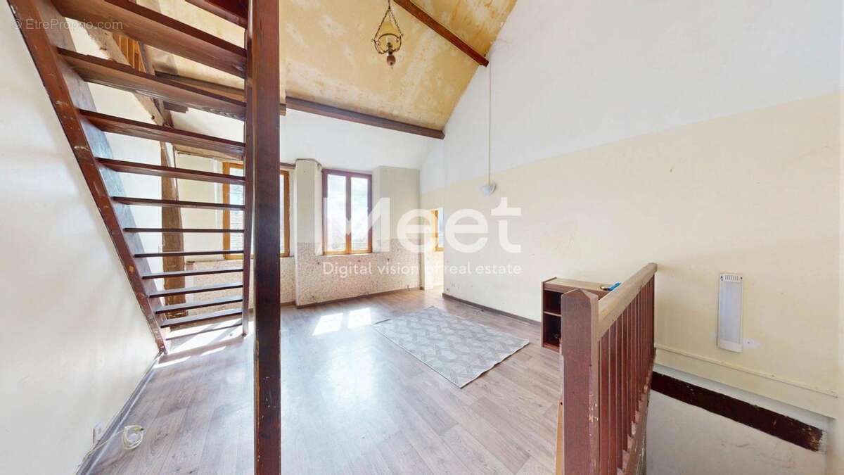 Appartement à JOIGNY