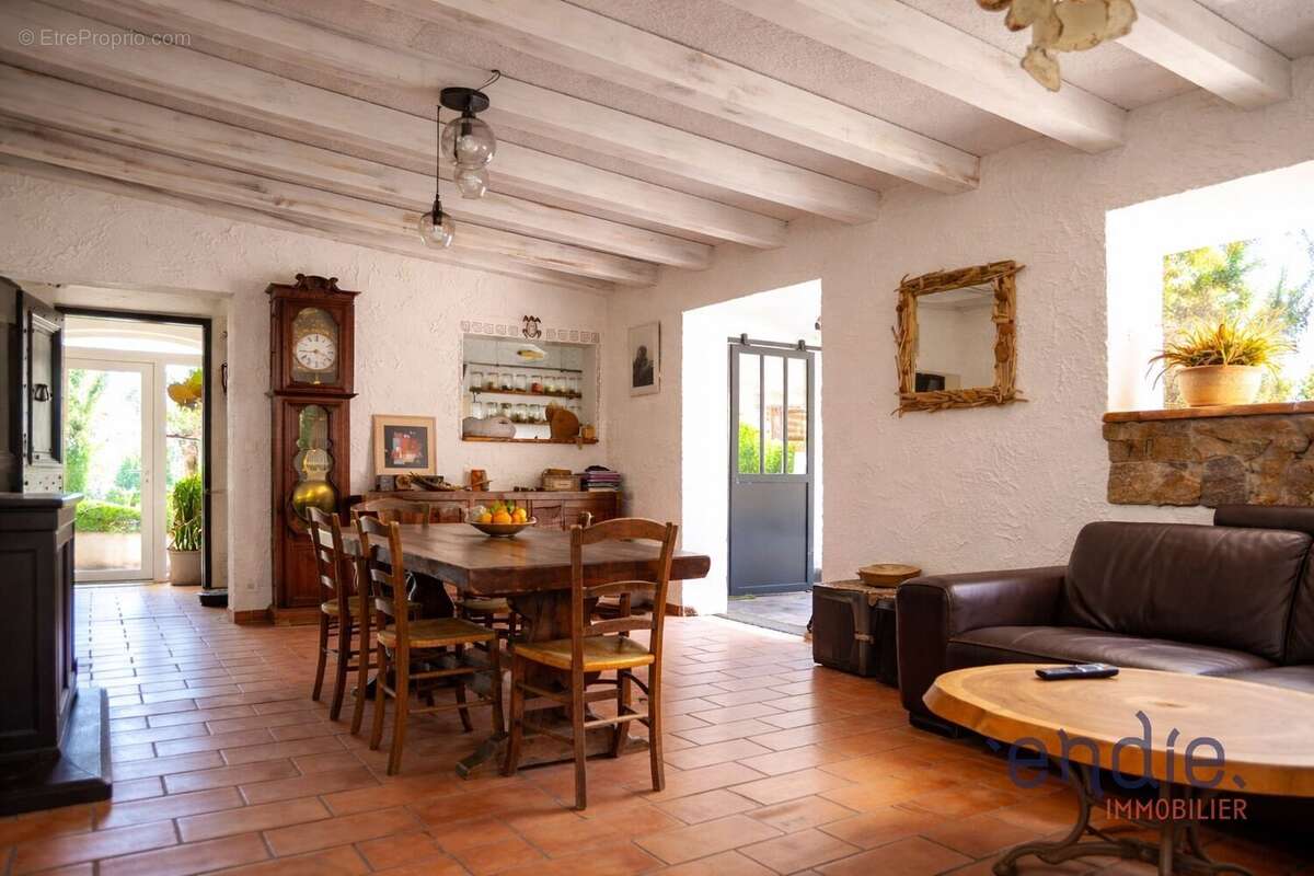 Maison à CAVALAIRE-SUR-MER