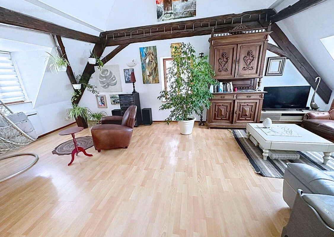 Duplex atypique de 130 m² en hyper-centre avec parking - photo 4