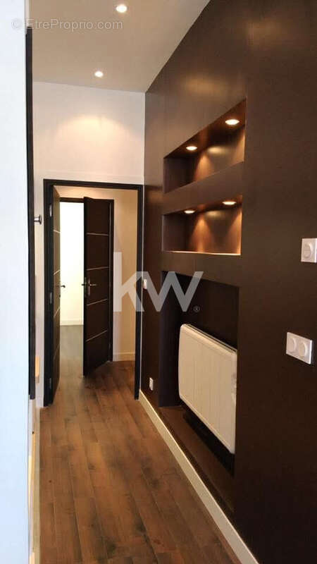 Appartement à MARSEILLE-2E