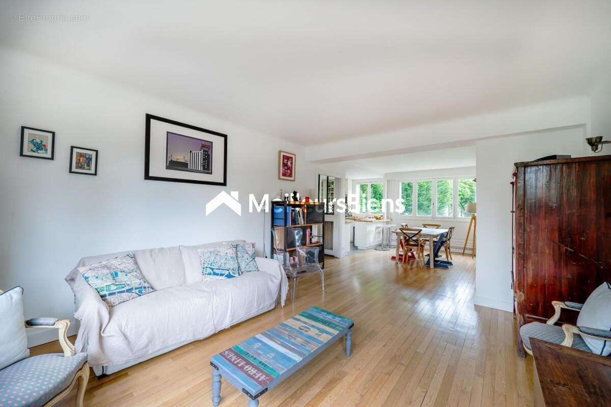 Appartement à SEVRES