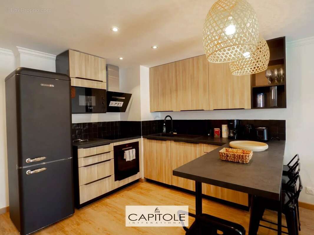 Appartement à VALLAURIS