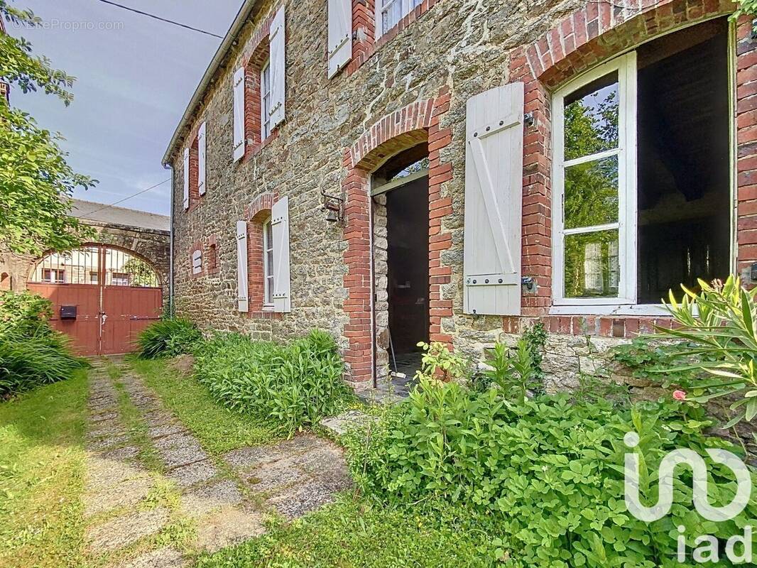 Photo 1 - Maison à PLEMET