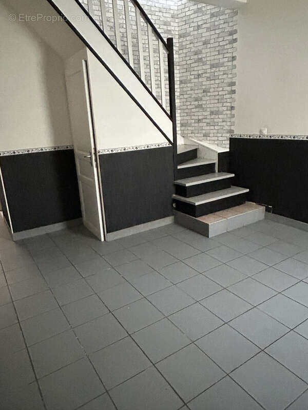 Maison à PONT-A-VENDIN