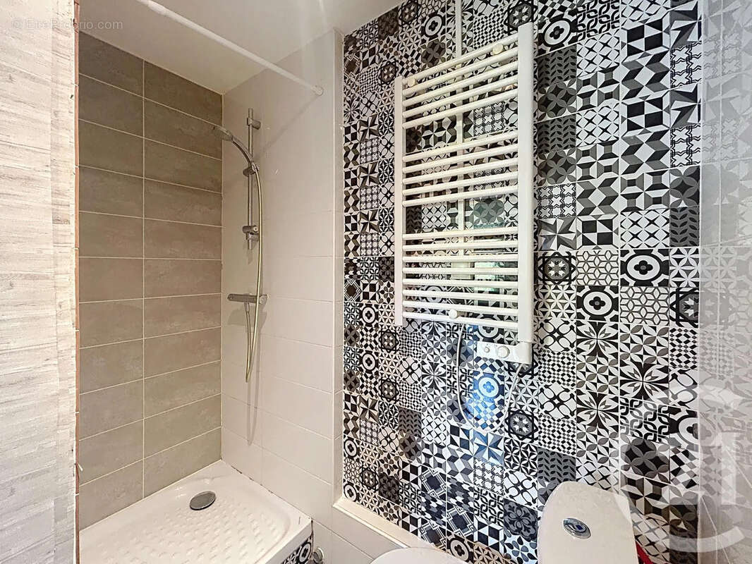 Appartement 19 m² à Sainte-Savine  - photo 4