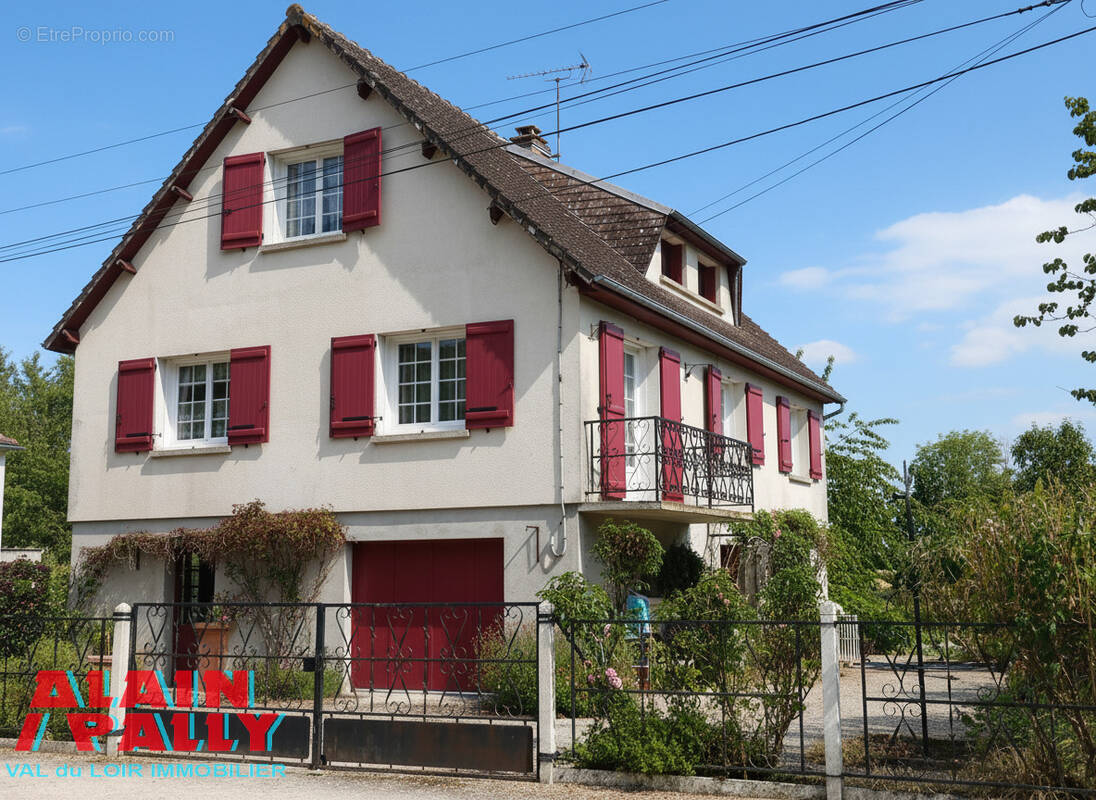 Maison à CLOYES-SUR-LE-LOIR