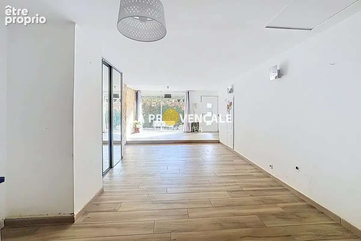 Maison 3 pièces 75 m² à vendre à Pourcieux (83470) - photo 3