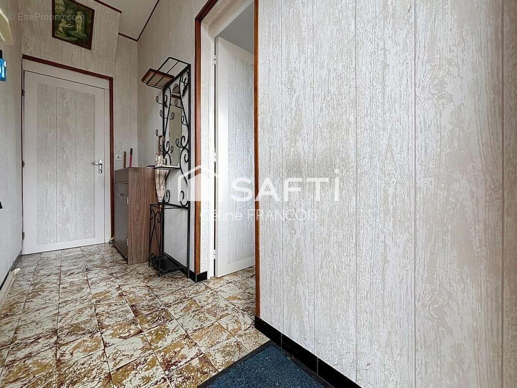 Photo 2 - Maison à ROISEL