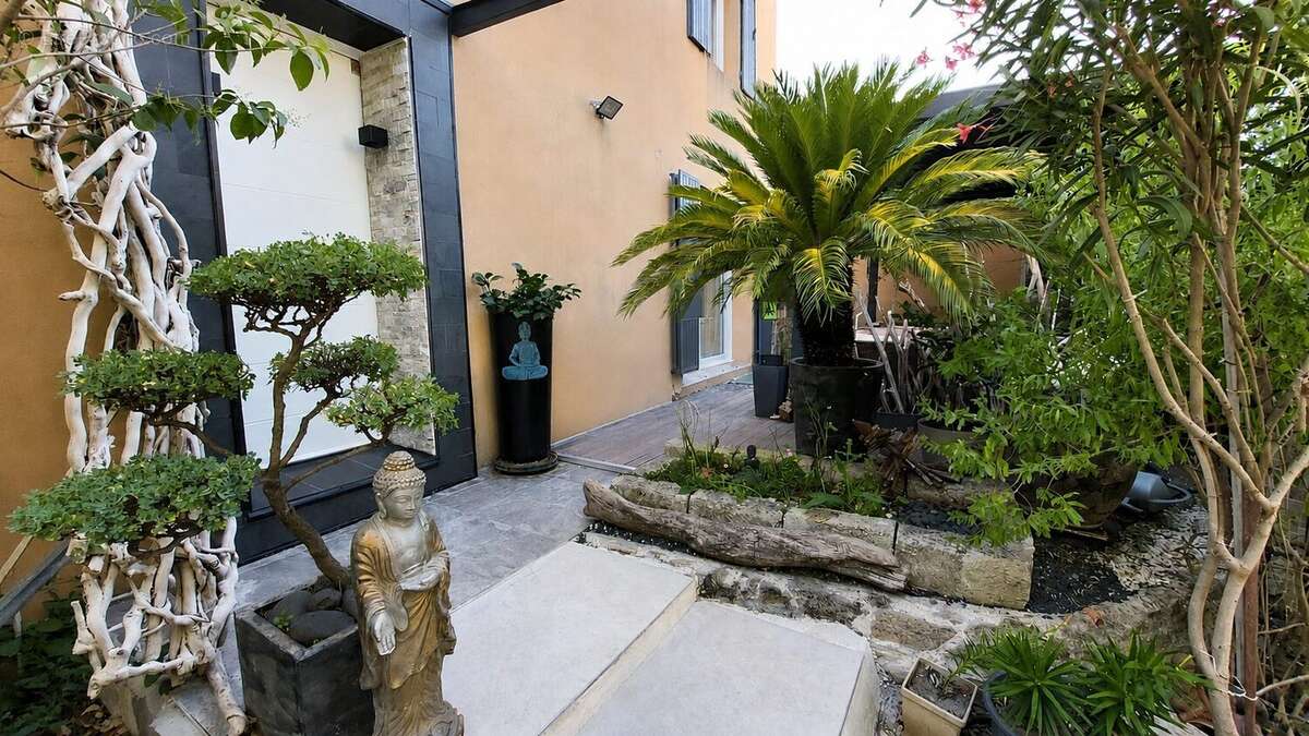 Maison 160 m² à Courthezon  - photo 3