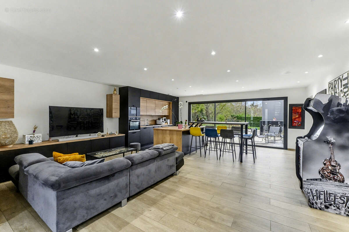 Maison à MONTGISCARD