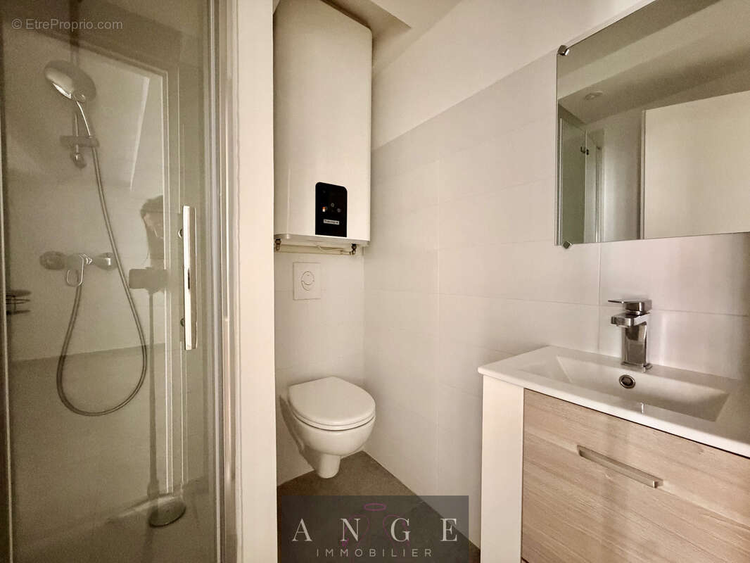 Appartement Type 1 La Farlède centre - photo 6