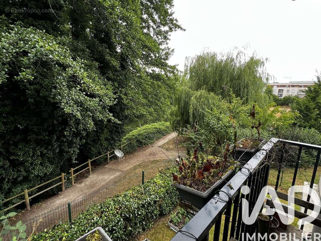 Photo 8 - Appartement à CORBEIL-ESSONNES