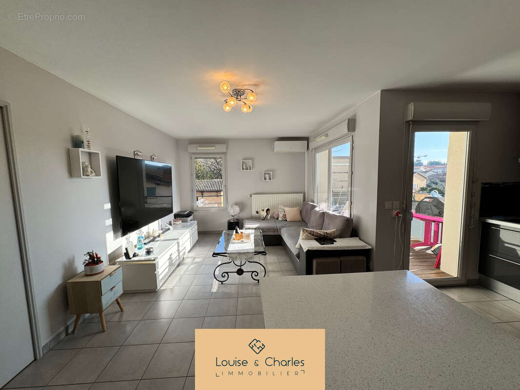 Appartement à RILLIEUX-LA-PAPE