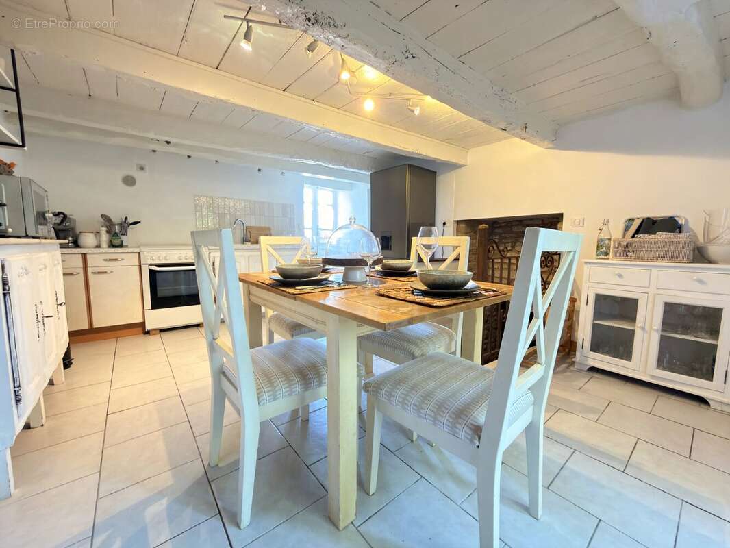 Maison à VILLEFAGNAN