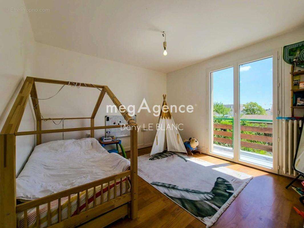 Maison familiale 4 pièces avec jardin - photo 14