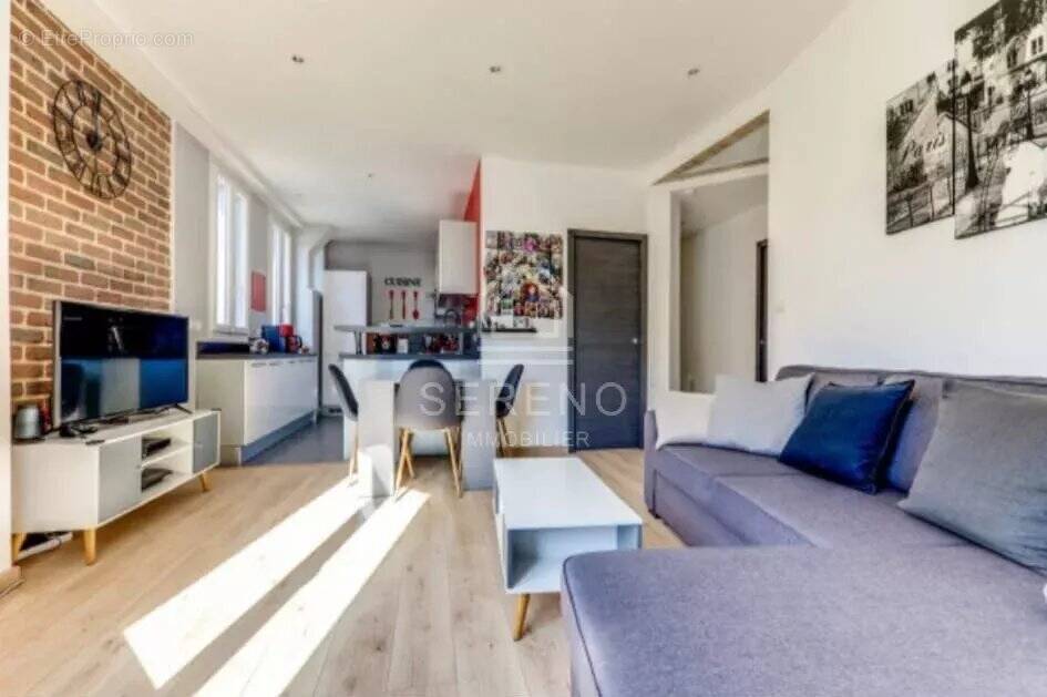 Appartement à LE PERREUX-SUR-MARNE