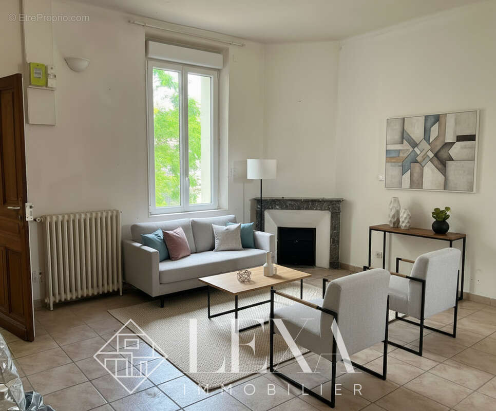 Maison à NIMES