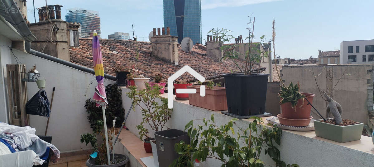Appartement 400 m² à Marseille-15e  - photo 5