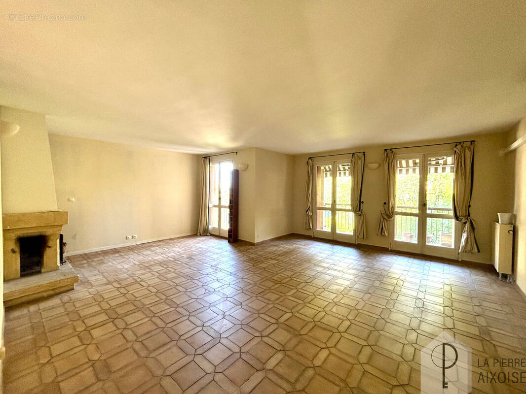 Appartement à AIX-EN-PROVENCE