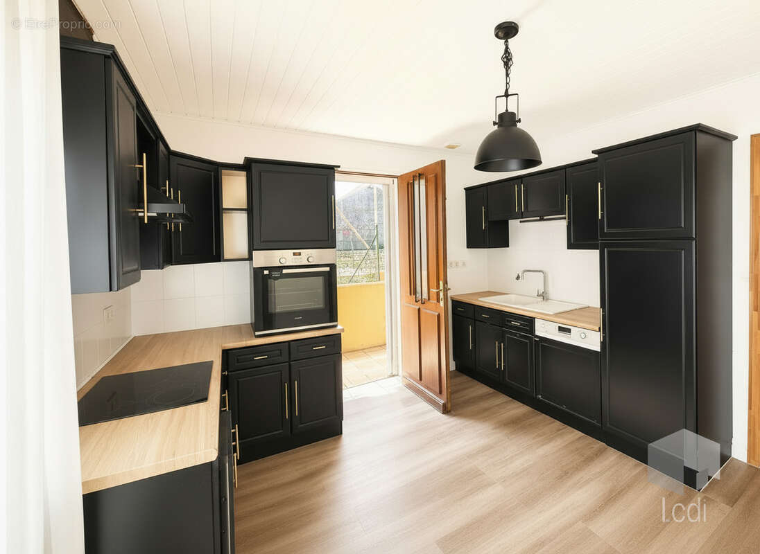 Maison à LE POUZIN
